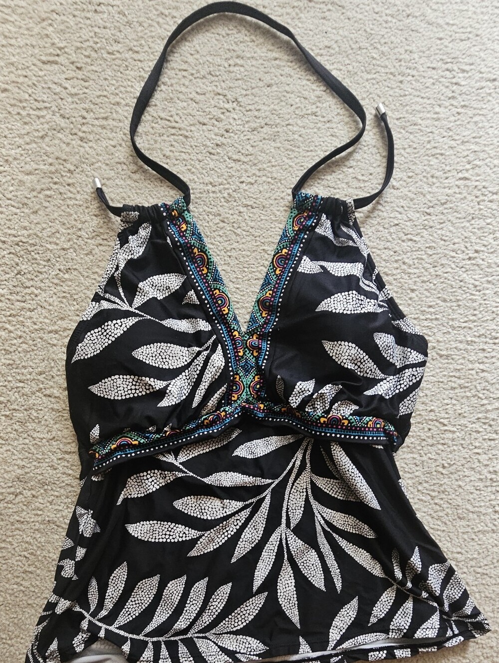24th & Ocean "Mosaic Leaf" Strappy High Neck Tankini Top. Size XL - Picture 4 of 12